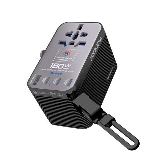 MICRODIA 1WorldAdapter™ PD180W GaN Pro™ Weltreise-Netzteil mit abnehmbarem 180-W-USB-C-Lade- und Synchronisationskabel, 3 x USB-C PD3.2 und 1 x USB-A QC4+, PPS-Schnellladefunktion